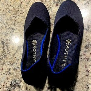 Rothy’s Navy Ballet flats (like new). Size 8.
